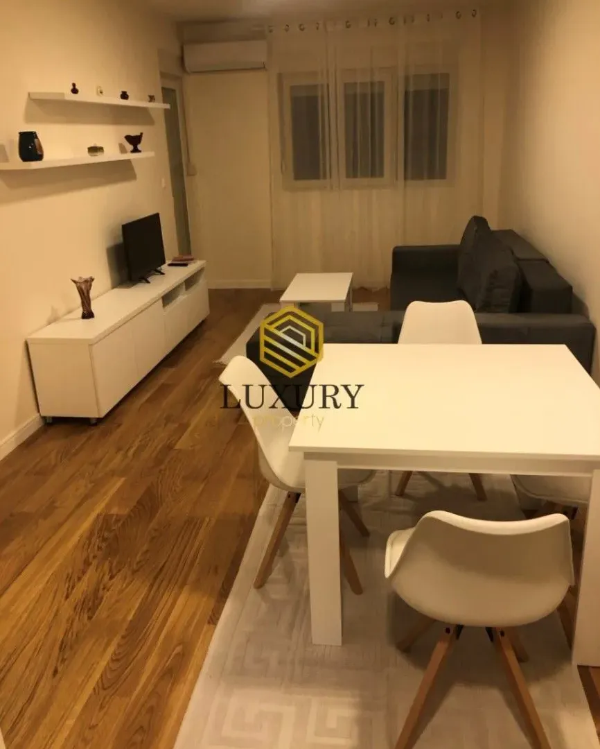 Rent, apartment, 47m², Central Point, Podgorica