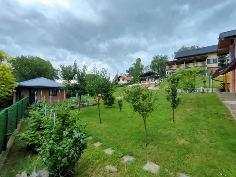 Prodaja, kuća, 151m², Sremska Kamenica, Petrovaradin - image 11