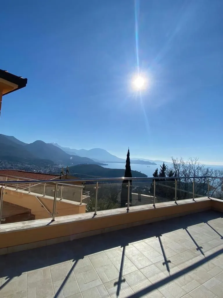Sale, house, 390m², Zagrađe, Bar