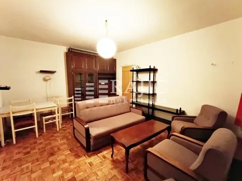 Furnished living room with a seating set and dining table. - image 3