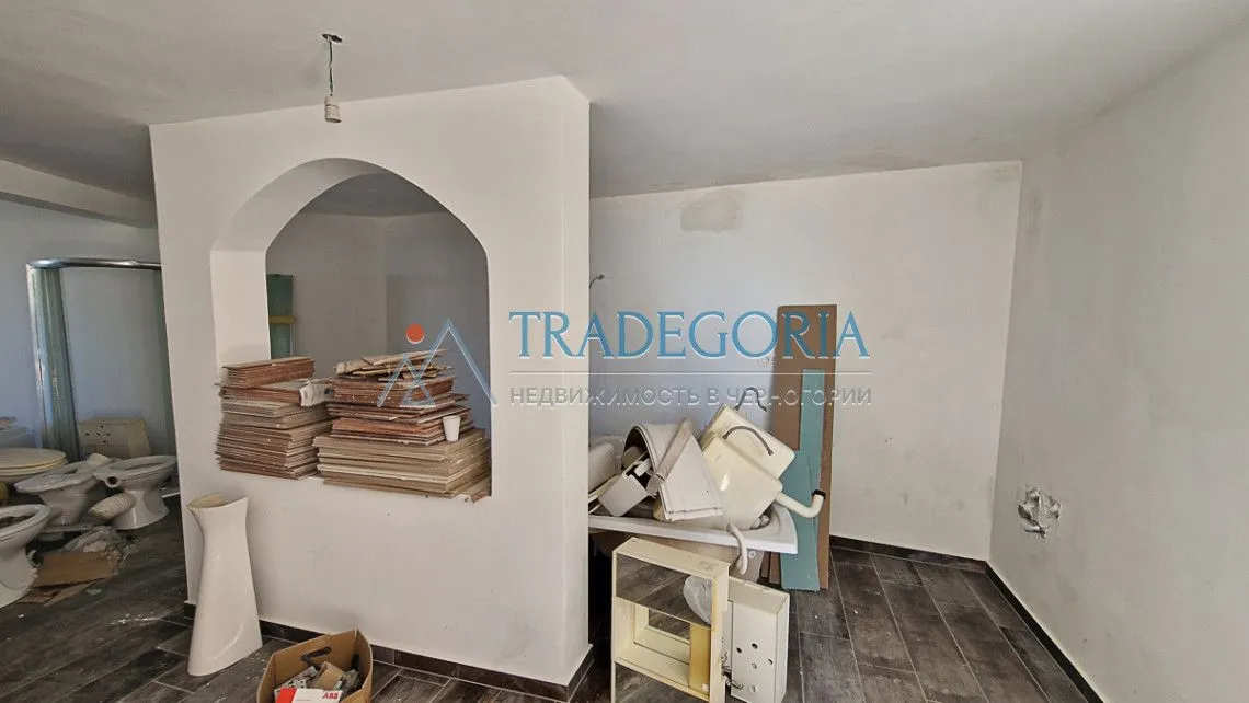 Prodaja, kuća, 150m², Dobra Voda, Bar