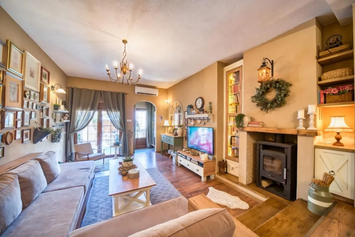 Sale, house, 160m², Stara Varoš, Podgorica