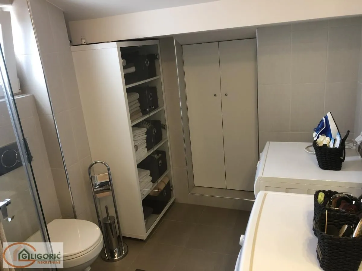 Sale, apartment, 119m², Zemun Gornji Grad, Zemun Sve Podlokacije