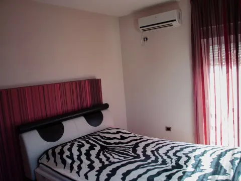 Prodaja, stan, 70m², Podgorica, Crna Gora - image 8