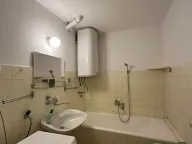 Izdavanje, trosoban stan, 72m², Medijana, Niš - image 7