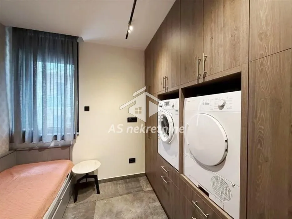 Prodaja, stan, 113m², Savski Venac, Beograd