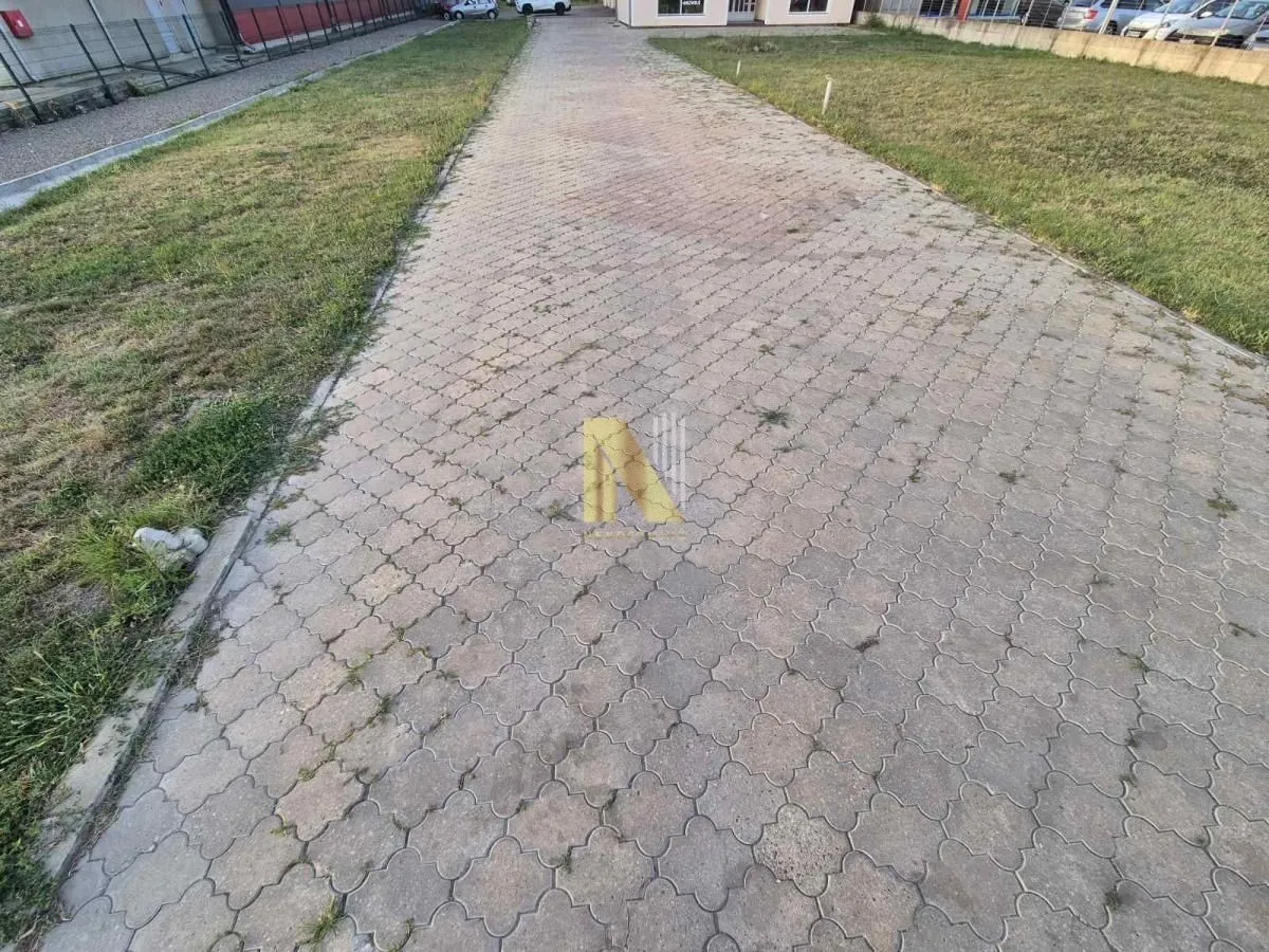 Sale, office space, 800m², Sajlovo, Novi Sad Sve Podlokacije