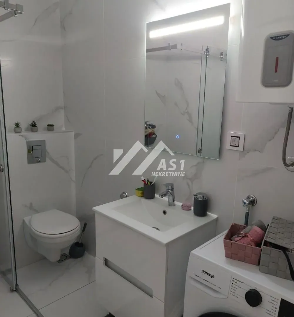 Izdavanje, jednosoban stan, 37m², Telep, Novi Sad Sve Podlokacije