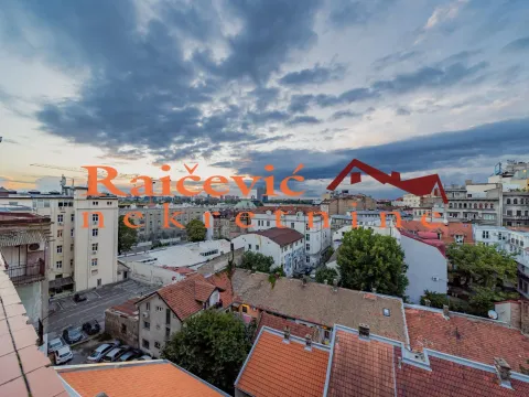 Prodaja, četvorosoban stan, 202m², Centar, Kruševac - image 19