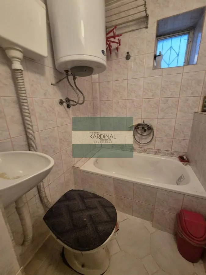 Prodaja, kuća, 280m², Majur, Jagodina