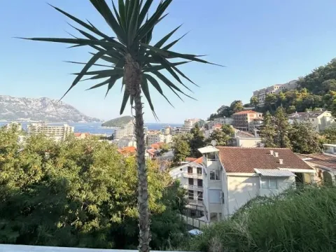 Izdavanje, trosoban stan, 85m², Babin Do, Budva - image 11