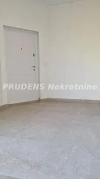 Izdavanje, jednosoban stan, 37m², Novi Beograd Blok 63, Novi Beograd Sve Podlokacije - image 14
