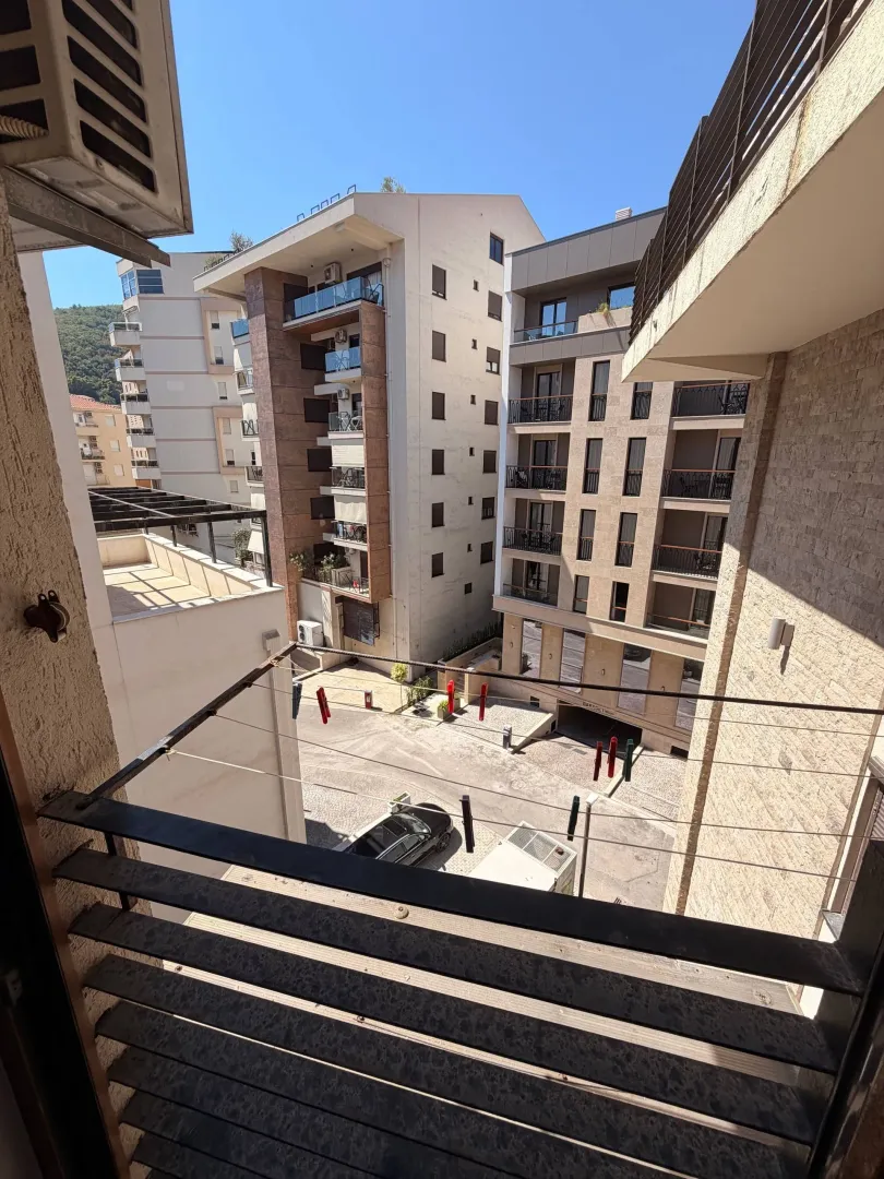 Prodaja, jednosoban stan, 40m², Centar, Budva