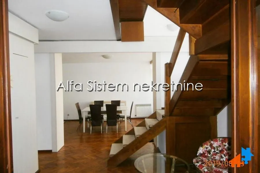 Rent, four bedroom apartment, 120m², Savski Venac, Beograd