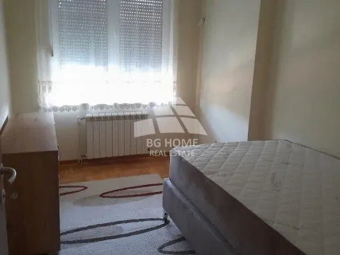 Izdavanje, trosoban stan, 80m², Južni Bulevar, Vračar Sve Podlokacije - image 6