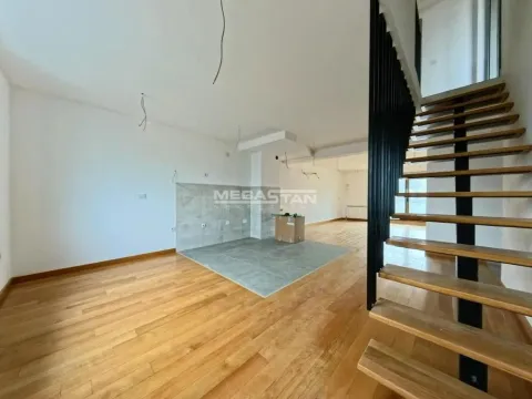 Prodaja, stan, 144m², Autokomanda, Voždovac Sve Podlokacije - image 13