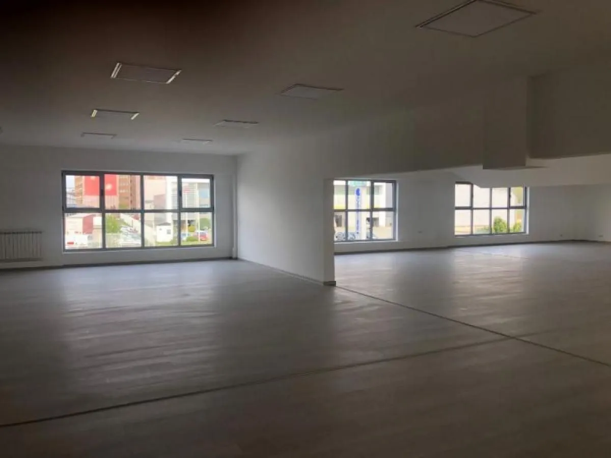 Rent, office space, 660m², Zemun Nova Galenika, Zemun Sve Podlokacije