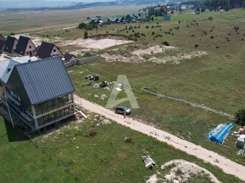 Prodaja, trosoban stan, 94m², Žabljak, Crna Gora - image 3