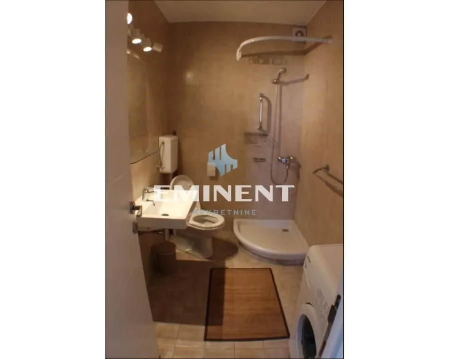 Rent, two bedroom apartment, 54m², Kalenić Pijaca, Vračar Sve Podlokacije