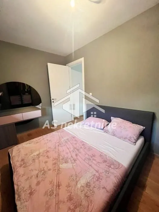 Izdavanje, stan, 55m², Južni Bulevar, Vračar Sve Podlokacije