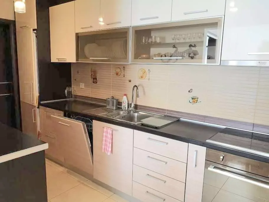 Sale, two bedroom apartment, 87m², Bečići, Budva