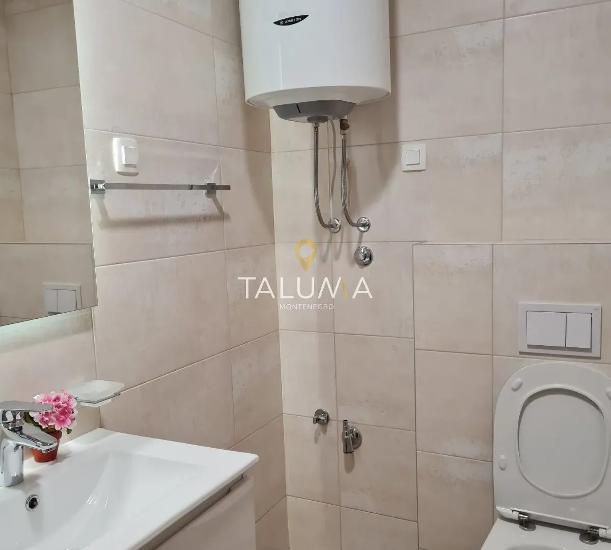 Izdavanje, garsonjera, 25m², City Kvart, Podgorica