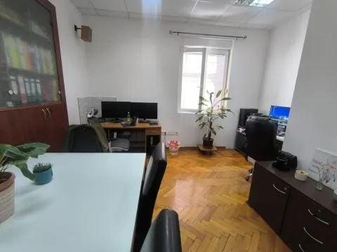 Sale, office space, 61m², Centar, Podgorica - image 4