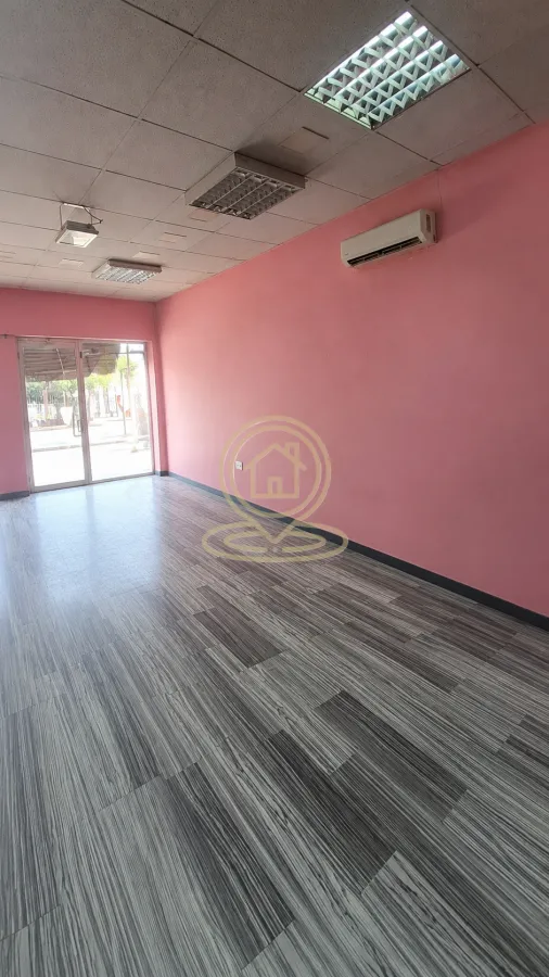 Prodaja, poslovni prostor, 59m², Centar, Kragujevac