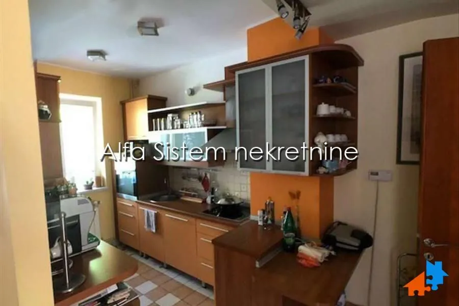 Rent, house, 250m², Voždovac Sve Podlokacije, Beograd