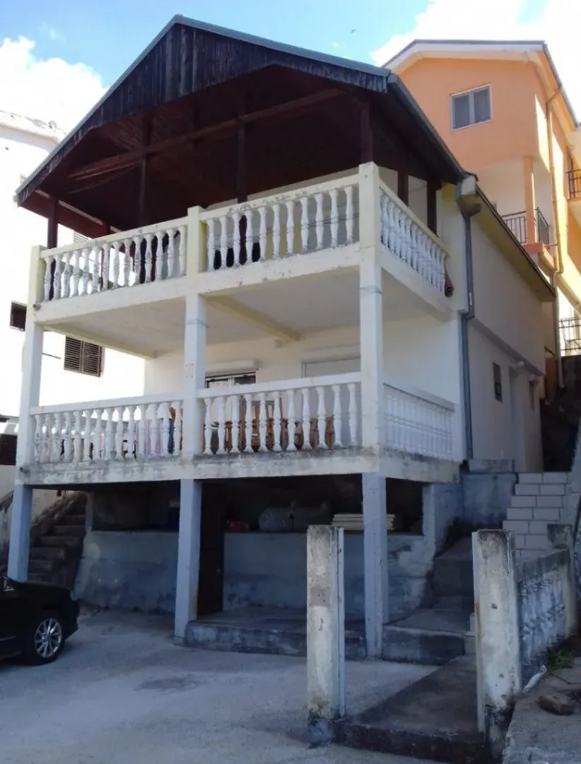 Sale, house, 116m², Markovići, Budva