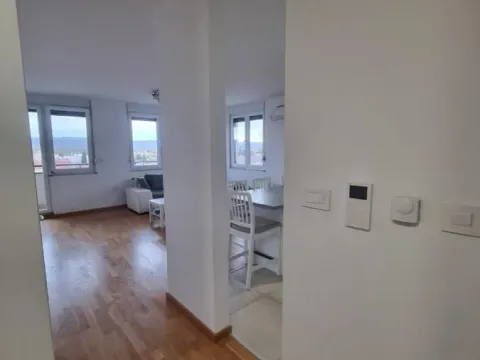 Prodaja, trosoban stan, 82m², Bulevar patrijarha Pavla, Novi Sad Sve Podlokacije - image 5