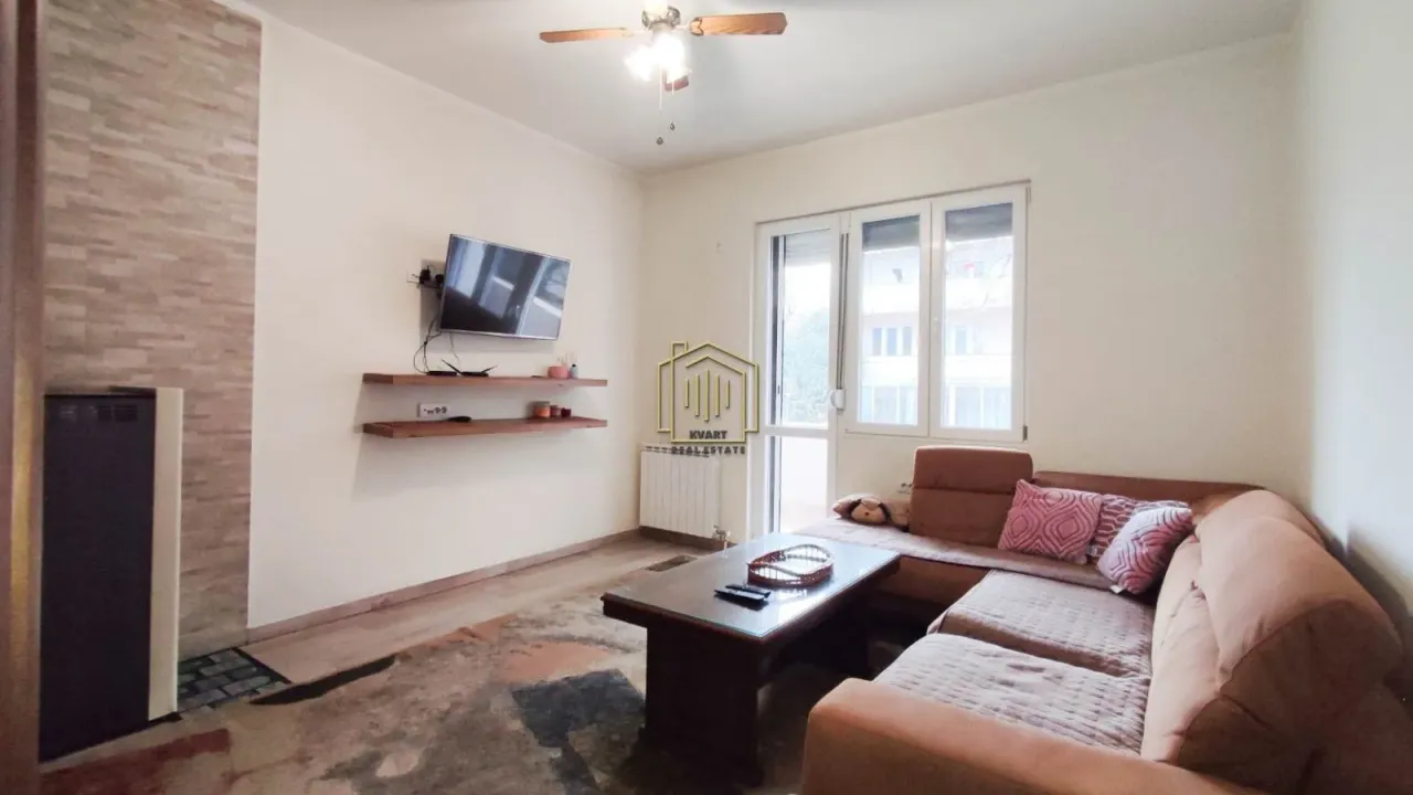 Izdavanje, dvosoban stan, 96m², Podgorica, Crna Gora