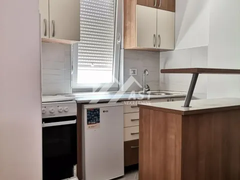 Rent, one bedroom apartment, 40m², Detelinara, Novi Sad Sve Podlokacije - image 6