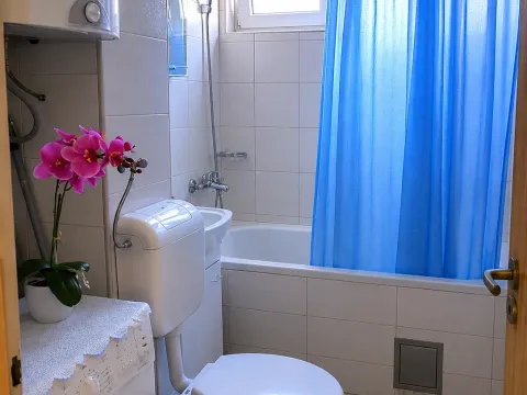 Sale, studio apartment, 30m², Gintaš, Podgorica - image 5