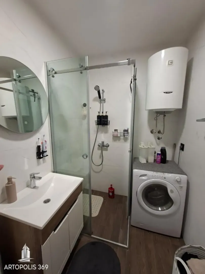 Rent, two bedroom apartment, 41m², Uciteljsko Naselje, Zvezdara Sve Podlokacije