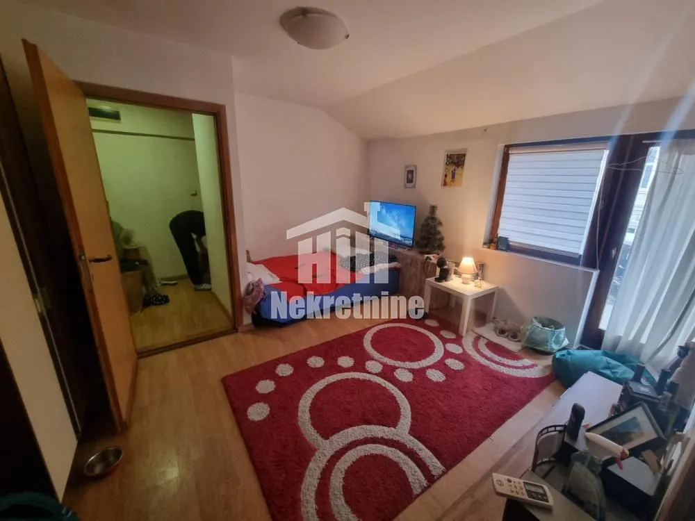 Prodaja, trosoban stan, 20m², Zemun Sve Podlokacije, Beograd