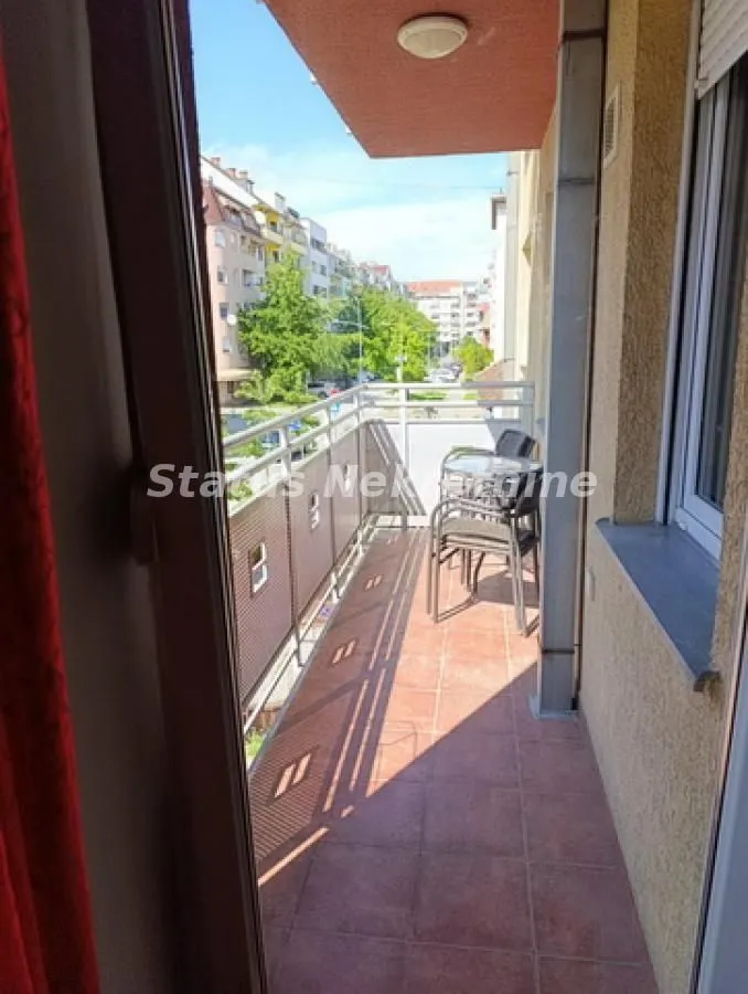 Izdavanje, trosoban stan, 65m², Grbavica, Novi Sad Sve Podlokacije