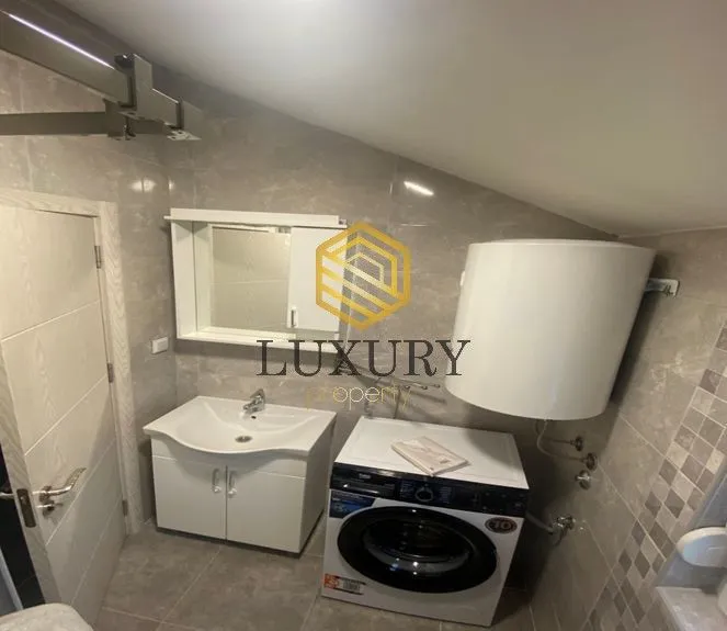 Rent, two bedroom apartment, 100m², Malo Brdo, Podgorica