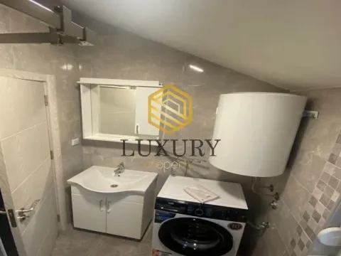 Izdavanje, dvosoban stan, 100m², Malo Brdo, Podgorica - image 6