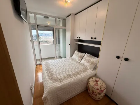 Izdavanje, stan, 43m², City Kvart, Podgorica - image 4