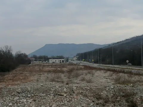 Izdavanje, plac, 4200m², Danilovgrad, Crna Gora