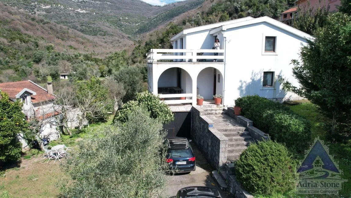 Prodaja, kuća, 225m², Seljanovo, Tivat