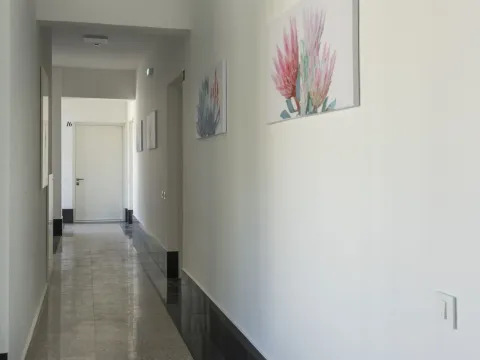 Rent, two bedroom apartment, 51m², Bečići, Budva - image 16