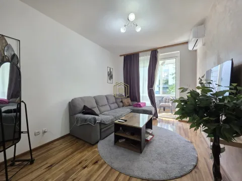 Izdavanje, jednosoban stan, 53m², Preko Morače, Podgorica - image 1