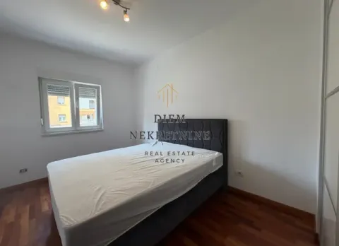 Rent, one bedroom apartment, 50m², City Kvart, Podgorica - image 8