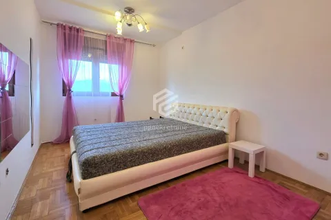 Rent, one bedroom apartment, 45m², Stari Aerodrom, Podgorica - image 9