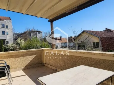 Prodaja, kuća, 241m², Banovo Brdo, Beograd - image 16