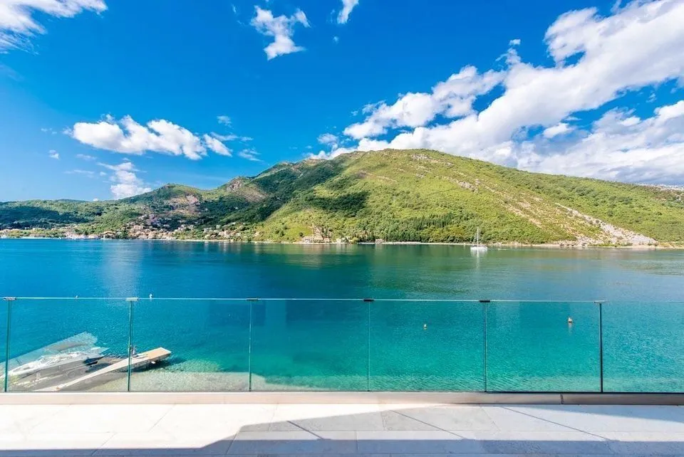 Prodaja, kuća, 600m², Lepetani, Tivat