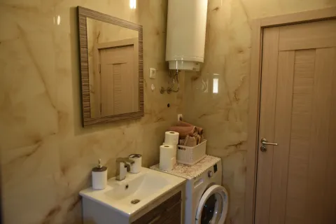 Rent, one bedroom apartment, 30m², Mrčevac, Tivat - image 14