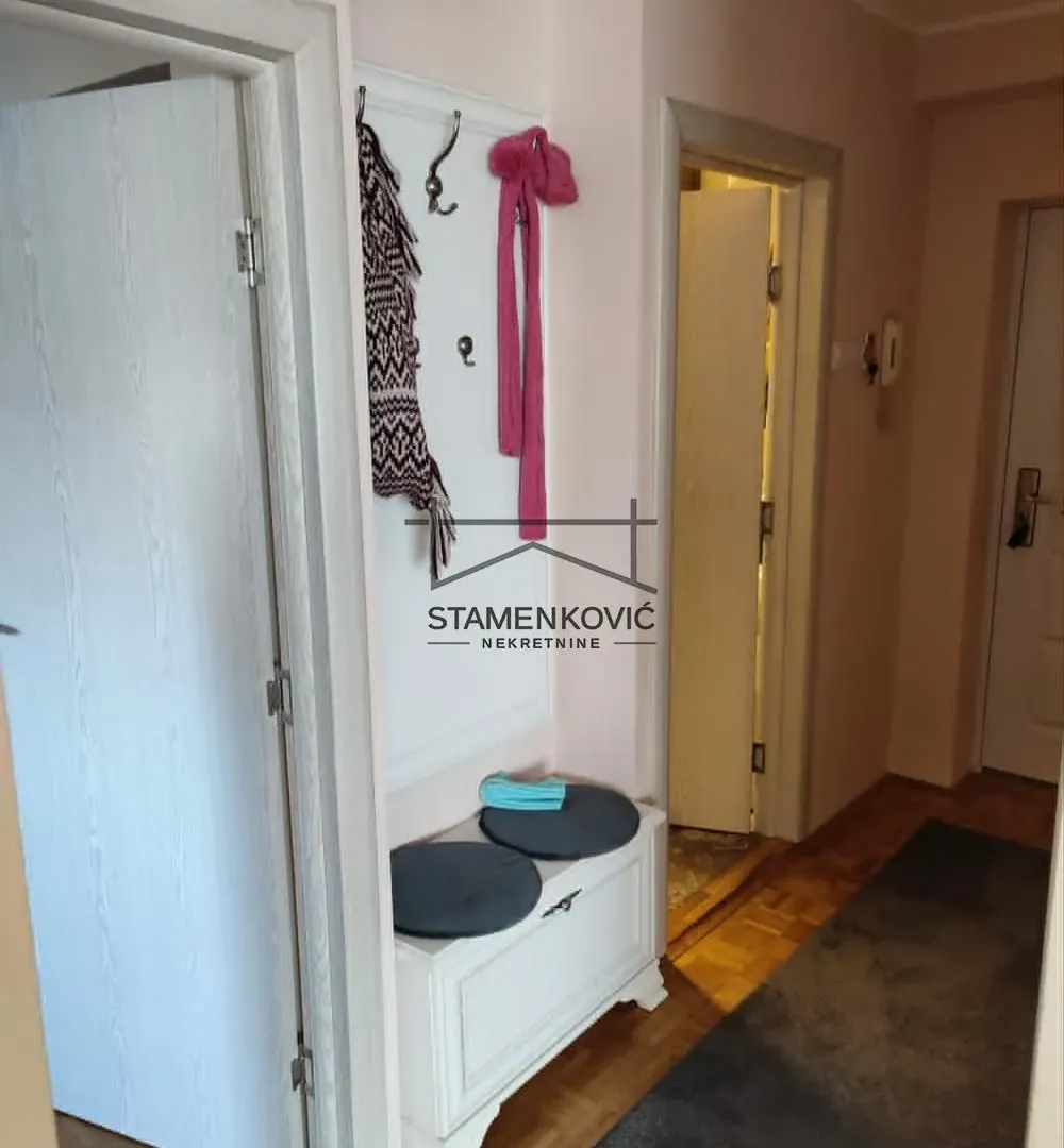 Rent, three bedroom apartment, 51m², Rotkvarija, Novi Sad Sve Podlokacije